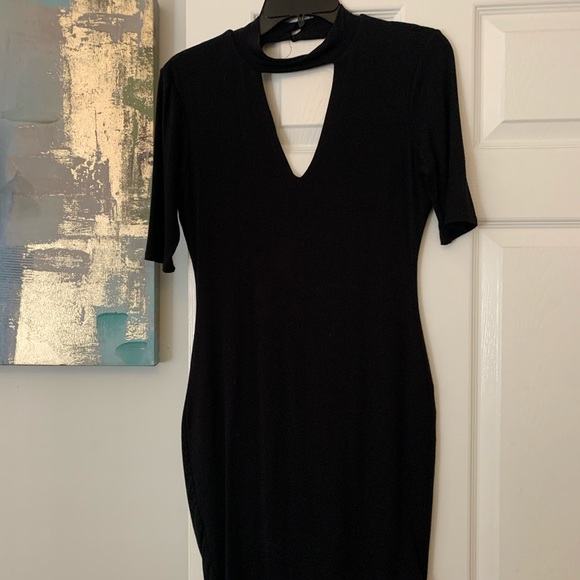 Dress - Picture 1 of 2